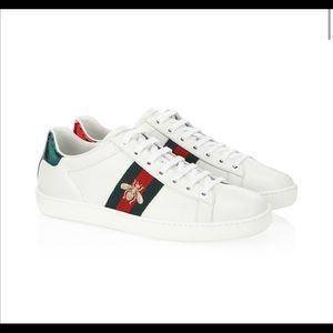 Gucci Ace Bee women’s sneakers